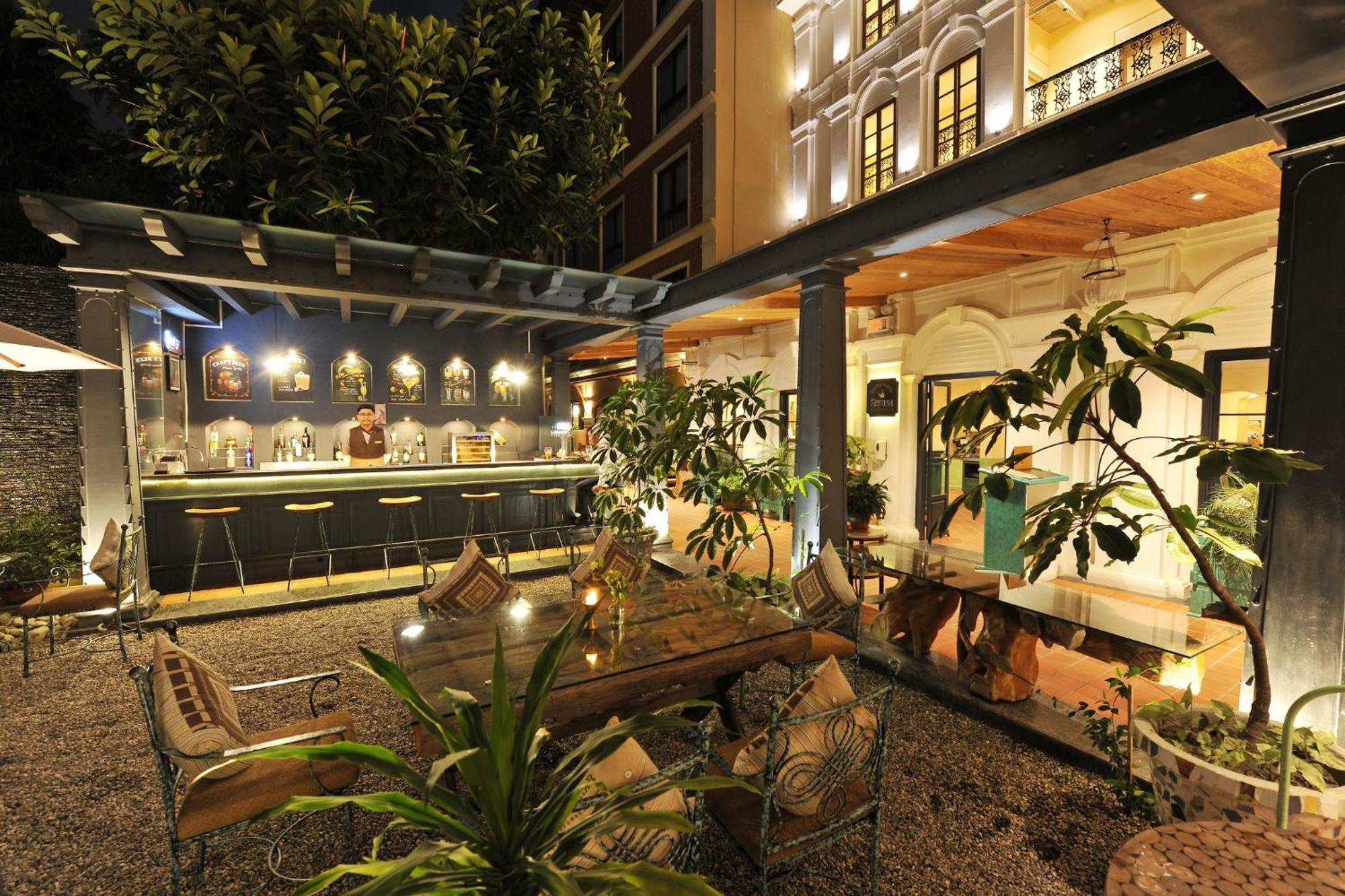 Nepali Ghar Hotel Kathmandu Exterior foto